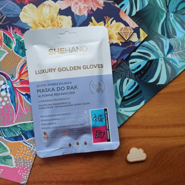 SheHand Maska do rąk w formie rękawiczek, Luksusowa Pielęgnacja, Luxury Golden Gloves, Złota, Zmiękczająca