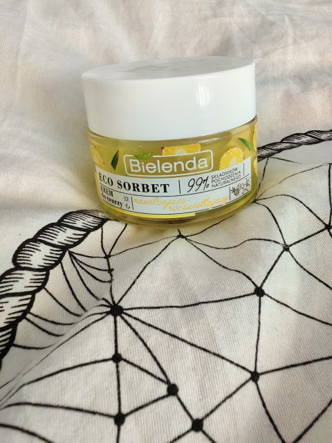 Bielenda Eco Sorbet, Krem do twarzy, Nawilżająco-rozświetlający, Sok z ananasa + kwasy AHA + witamina C