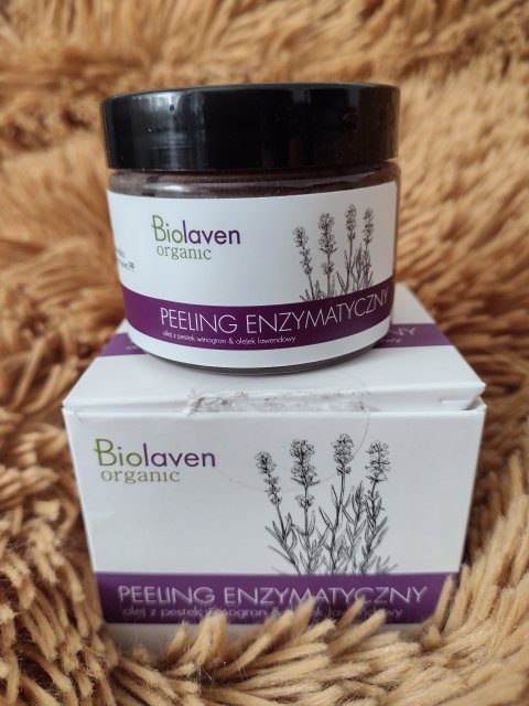 Sylveco Biolaven, Peeling do twarzy, Enzymatyczny , Olej z pestek winogron & olejek lawendowy