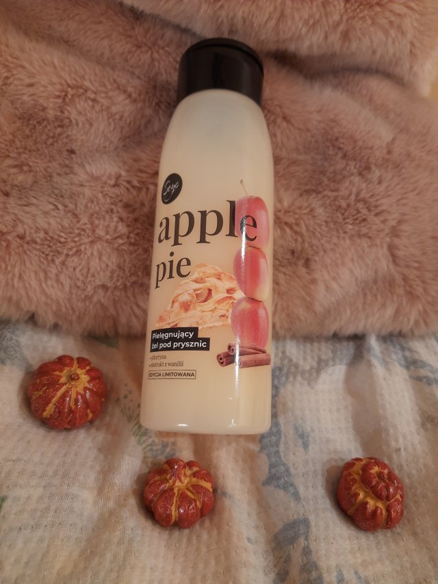 zel pod prysznic appple pie