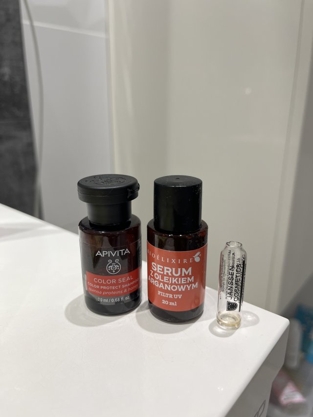 akcja denkowanie! grudzień - kosmetyki w świątecznych opakowaniach i świątecznych kolorach 🎄❄️⛄🎀🎁🎅