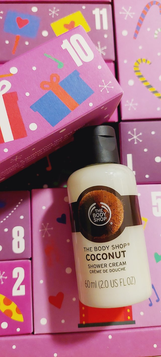 The Body Shop Krem pod prysznic, Coconut