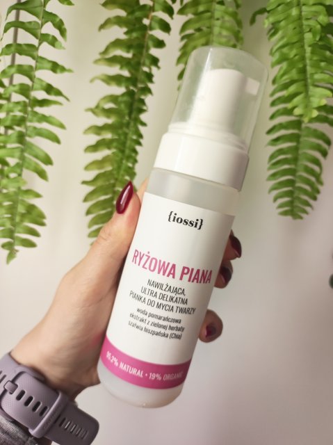 Iossi Ryżowa piana, Pianka do mycia twarzy, Nawilżająca, Ultra delikatna