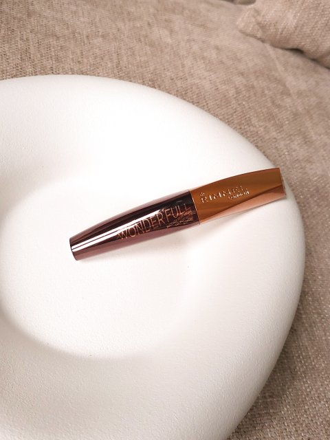 Rimmel Wonder'Full, Tusz do rzęs, Wodoodporny, nr 001 Black