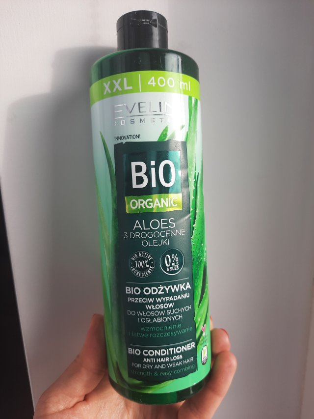 akcja denkowanie! grudzień - kosmetyki w świątecznych opakowaniach i świątecznych kolorach 🎄❄️⛄🎀🎁🎅