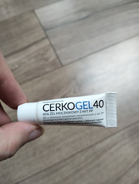 Cerko Cerkogel 40, Żel do skóry głowy i paznokci, Mocznikowy, Keratolityczny, Z witaminą PP