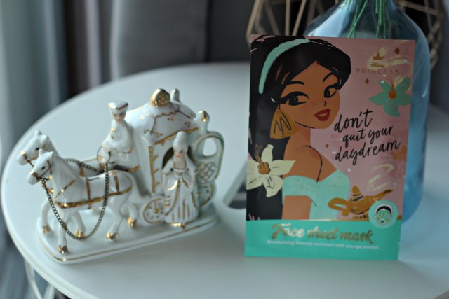 Action Maska do twarzy w płacie, Facial Sheet Mask, Disney Princess, Odświeżająca i nawilżająca, Jasmine