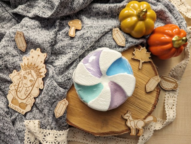 Pretty Suds Kula do kąpieli, Ultra Violet