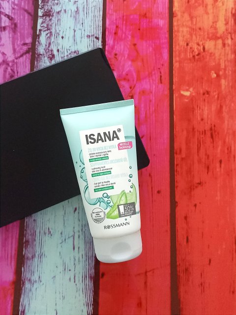 Isana Żel do mycia twarzy, Oczyszczający, Bez mydła, Aloes i wyciąg z ogórka