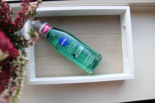 Nivea Derma Skin Clear, Żel do mycia twarzy, Oczyszczający, Kwas salicylowy i niacinamid