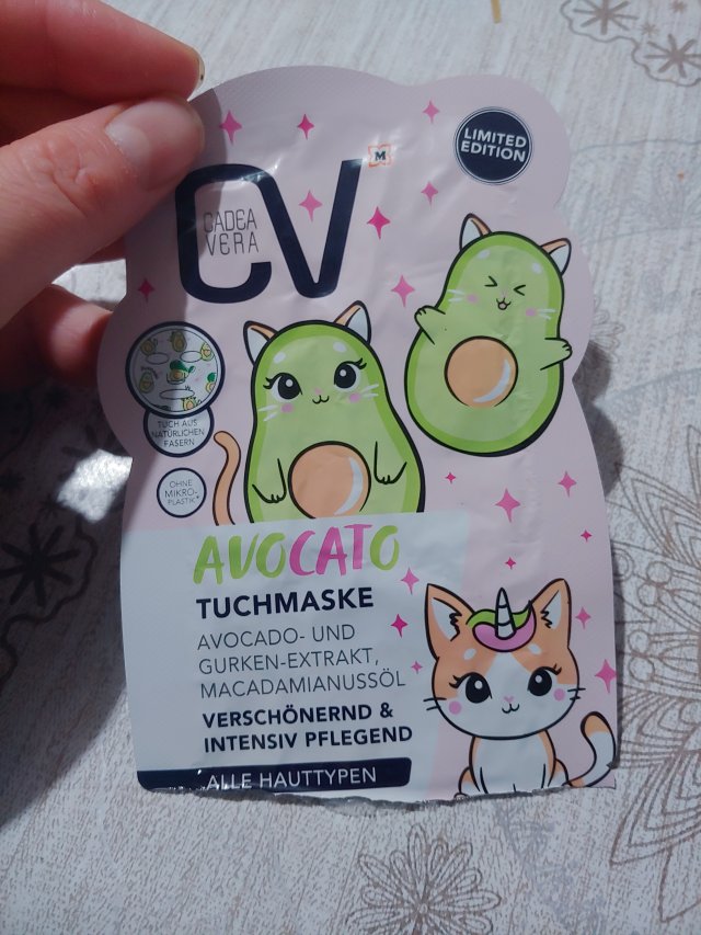 akcja denkowanie! grudzień - kosmetyki w świątecznych opakowaniach i świątecznych kolorach 🎄❄️⛄🎀🎁🎅