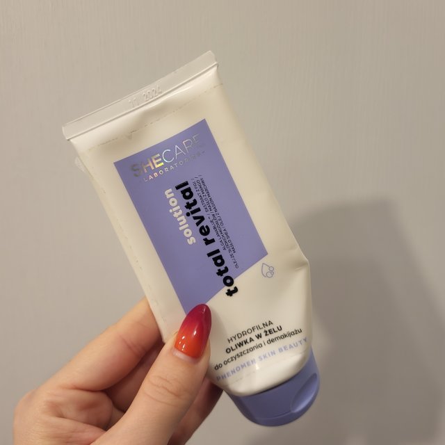 akcja denkowanie! grudzień - kosmetyki w świątecznych opakowaniach i świątecznych kolorach 🎄❄️⛄🎀🎁🎅