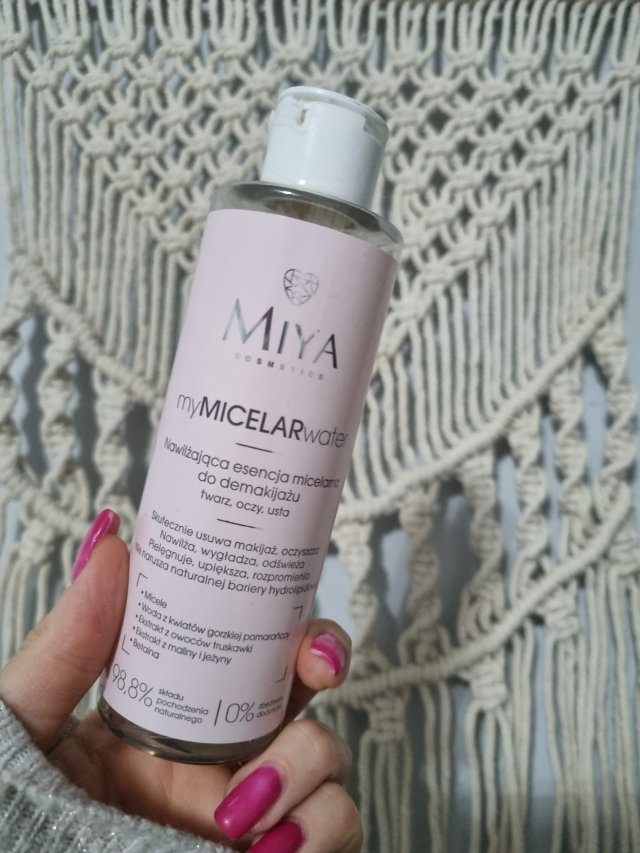 akcja denkowanie! grudzień - kosmetyki w świątecznych opakowaniach i świątecznych kolorach 🎄❄️⛄🎀🎁🎅