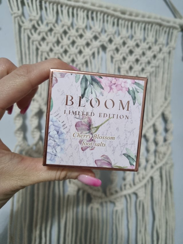 akcja denkowanie! grudzień - kosmetyki w świątecznych opakowaniach i świątecznych kolorach 🎄❄️⛄🎀🎁🎅