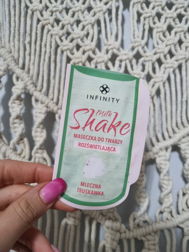 akcja denkowanie! grudzień - kosmetyki w świątecznych opakowaniach i świątecznych kolorach 🎄❄️⛄🎀🎁🎅