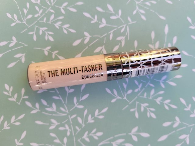 Rimmel The Multi-tasker Concealer, Korektor do twarzy i pod oczy, Wielozadaniowy, nr 020 Fair