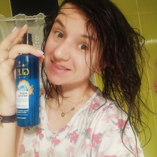 Schwarzkopf Gliss, Aqua Revive, Odżywka do włosów, Ekspresowa, Hyaluron Complex & Marine Algae