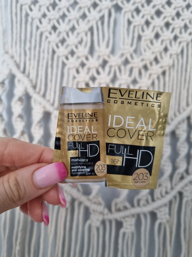 akcja denkowanie! grudzień - kosmetyki w świątecznych opakowaniach i świątecznych kolorach 🎄❄️⛄🎀🎁🎅