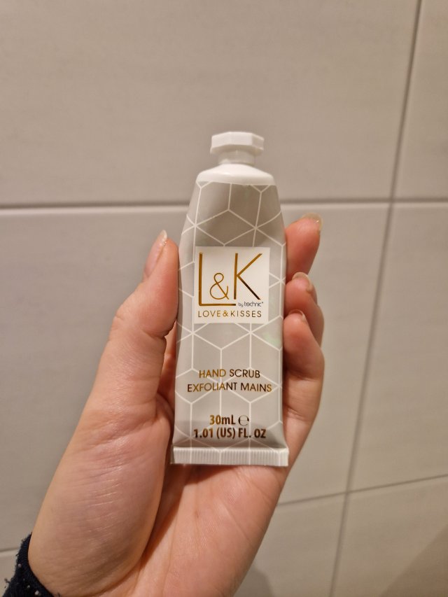 akcja denkowanie! grudzień - kosmetyki w świątecznych opakowaniach i świątecznych kolorach 🎄❄️⛄🎀🎁🎅