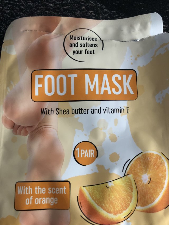 akcja denkowanie! grudzień - kosmetyki w świątecznych opakowaniach i świątecznych kolorach 🎄❄️⛄🎀🎁🎅