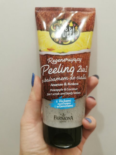 Farmona Tutti Frutti, 2w1 peeling z balsamem pod prysznic, Ananas i kokos