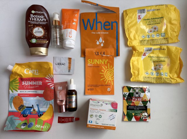 akcja denkowanie! grudzień - kosmetyki w świątecznych opakowaniach i świątecznych kolorach 🎄❄️⛄🎀🎁🎅