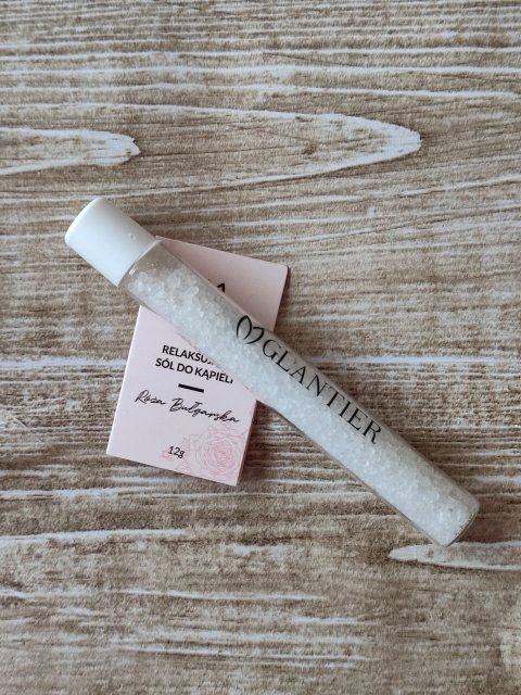 akcja denkowanie! grudzień - kosmetyki w świątecznych opakowaniach i świątecznych kolorach 🎄❄️⛄🎀🎁🎅