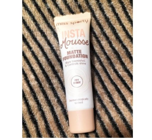 Miss Sporty Insta Mousse, Podkład od twarzy, Matowy, nr 001 Ivory