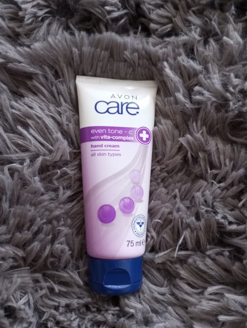 Avon Care, Krem do rąk, Even Tone-C with Vita-Complex