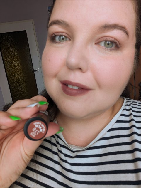 Rimmel Lasting Finish Matte, Szminka do ust, Matowa, nr, 715 Cool Nude