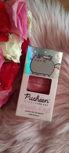 Aura Distribution Zestaw kul do kąpieli, Pusheen, Smooth & Soft