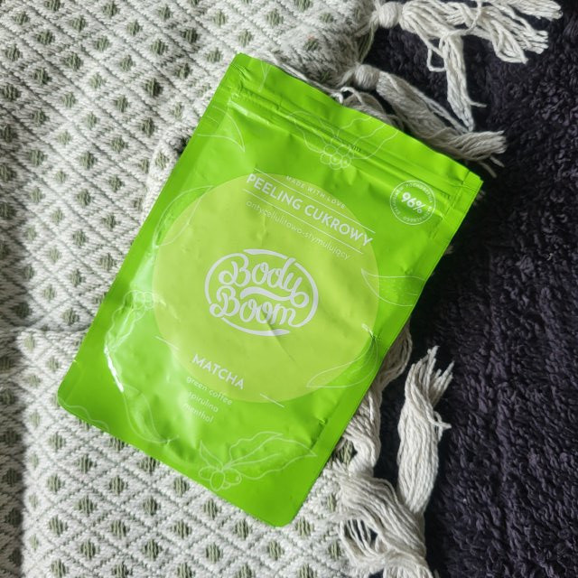 BodyBoom Peeling do ciała, Cukrowy, Matcha 