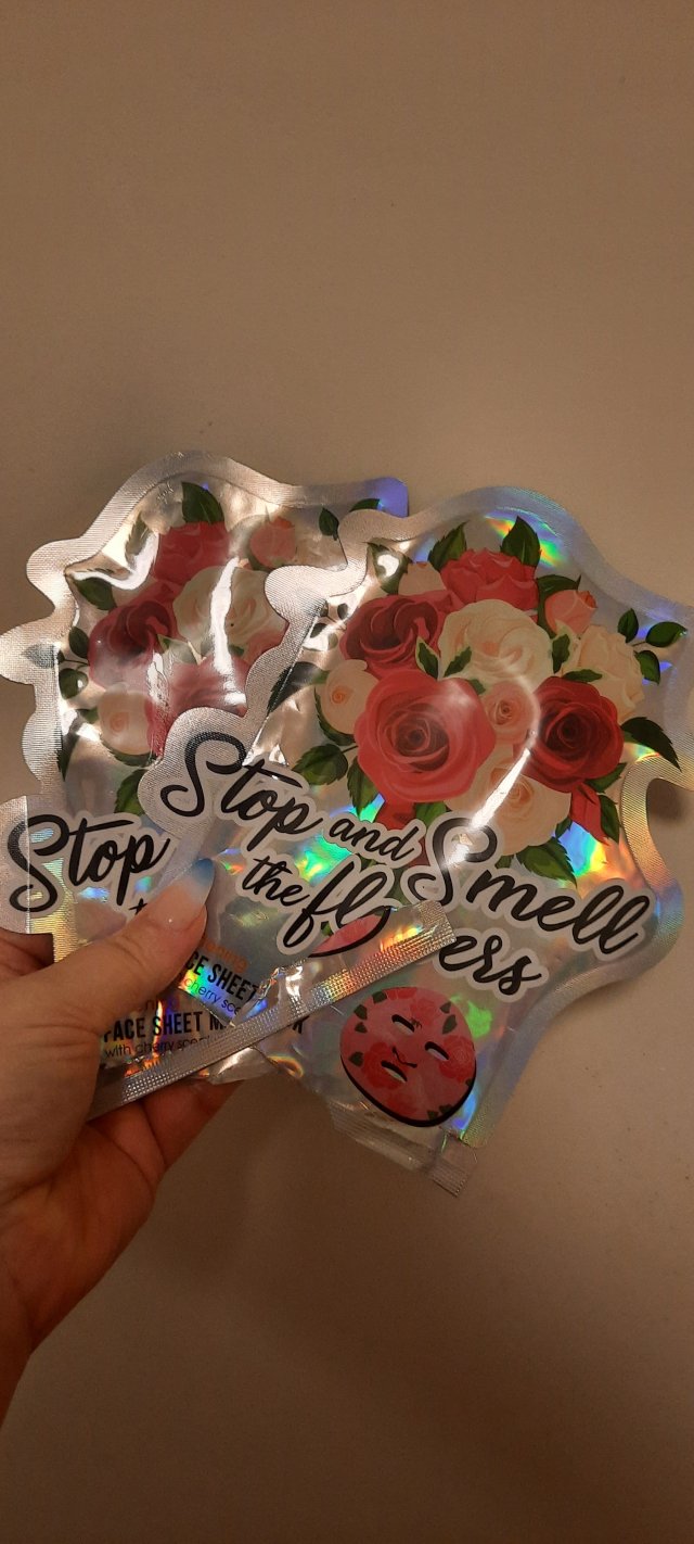 akcja denkowanie! grudzień - kosmetyki w świątecznych opakowaniach i świątecznych kolorach 🎄❄️⛄🎀🎁🎅