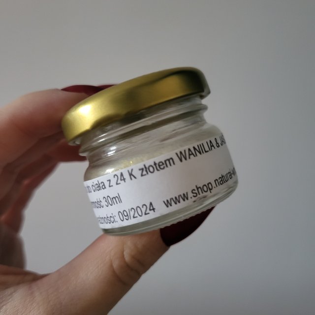 akcja denkowanie! grudzień - kosmetyki w świątecznych opakowaniach i świątecznych kolorach 🎄❄️⛄🎀🎁🎅