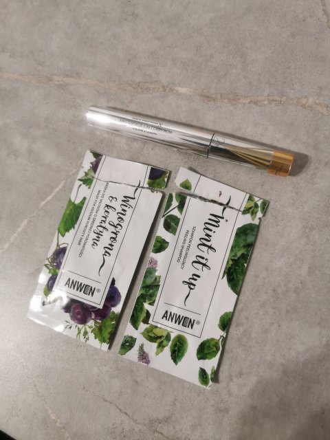 akcja denkowanie! grudzień - kosmetyki w świątecznych opakowaniach i świątecznych kolorach 🎄❄️⛄🎀🎁🎅