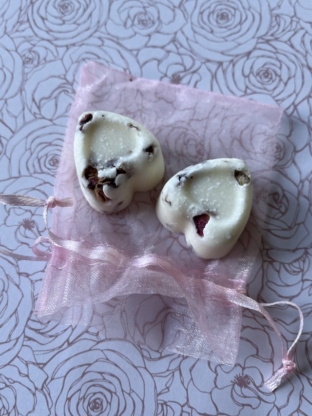 akcja denkowanie! grudzień - kosmetyki w świątecznych opakowaniach i świątecznych kolorach 🎄❄️⛄🎀🎁🎅