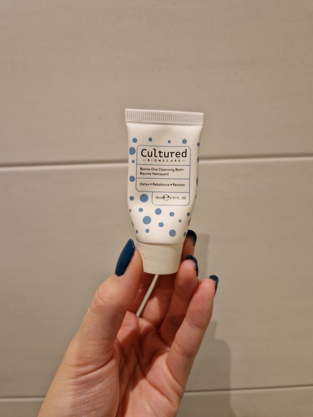 akcja denkowanie! grudzień - kosmetyki w świątecznych opakowaniach i świątecznych kolorach 🎄❄️⛄🎀🎁🎅