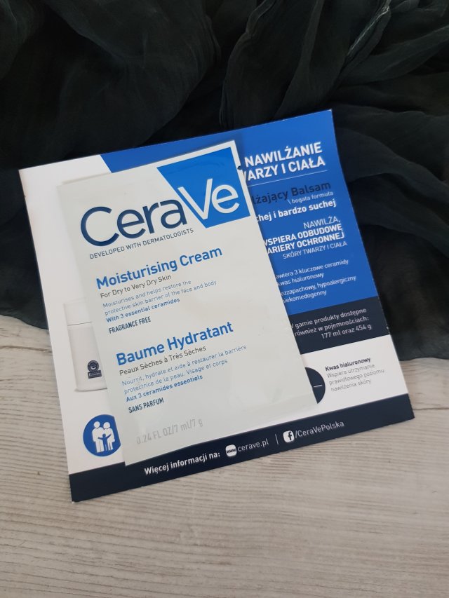 CeraVe Balsam do twarzy i ciała, Moisturising Cream, Skóra sucha i bardzo sucha