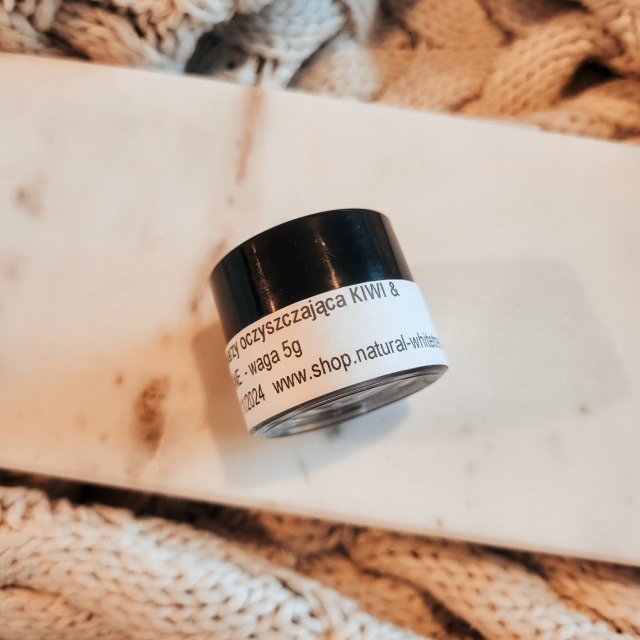 WhiteTree Natural Cosmetics Maseczka & peeling do twarzy, Oczyszczająca, Kiwi & płatki owsiane