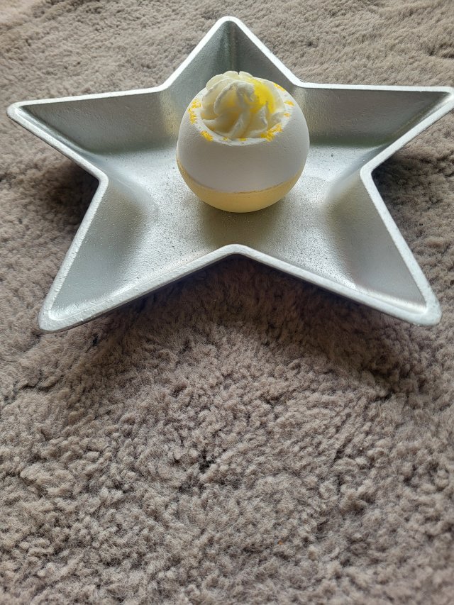 Bomb Cosmetics Kula do kąpieli, Lemon La Vida Loca