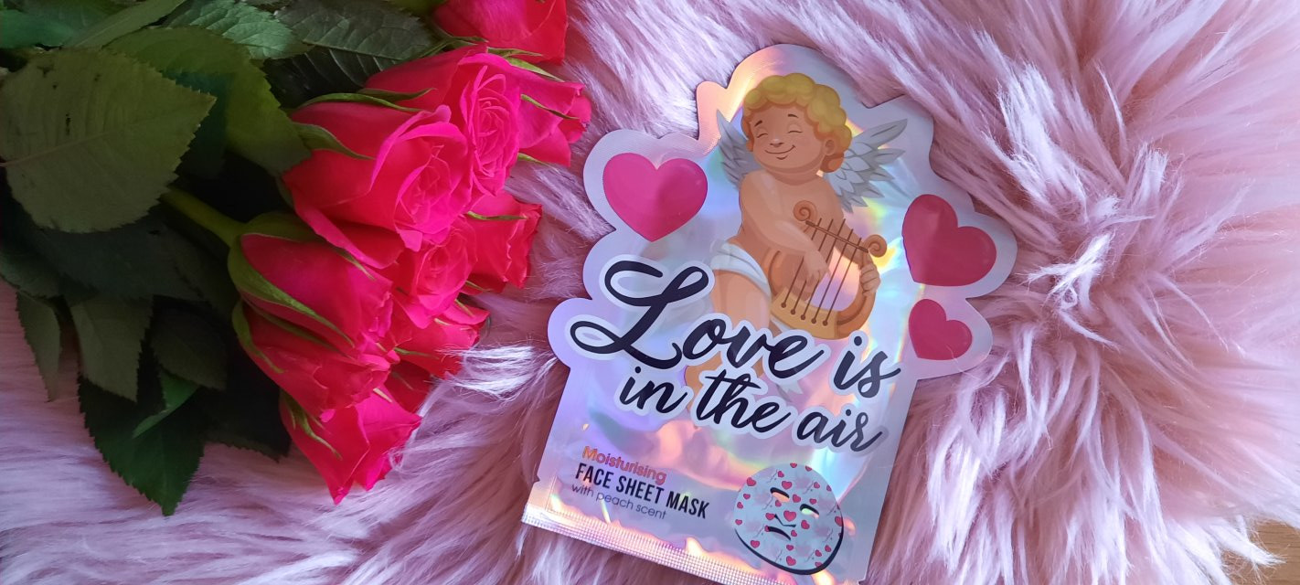 Maxbrands Marketing B.V. Face Sheet Mask, Maseczka do twarzy w płacie, Love is in the Air