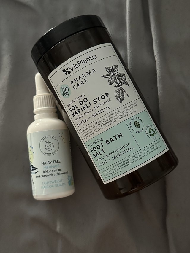 akcja denkowanie! grudzień - kosmetyki w świątecznych opakowaniach i świątecznych kolorach 🎄❄️⛄🎀🎁🎅