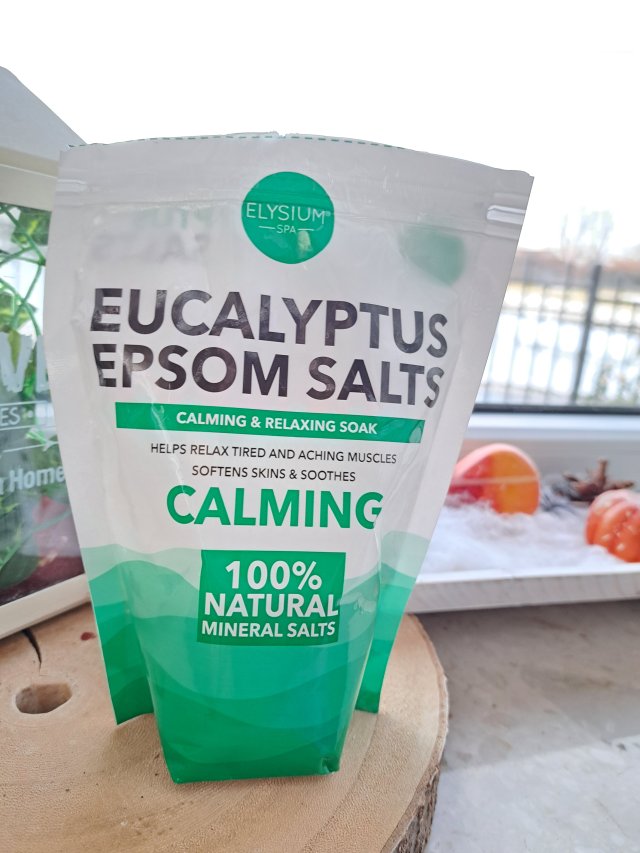 Elysium Spa Sól Epsom do kąpieli, Calming & Relaxing soak, Eukaliptus