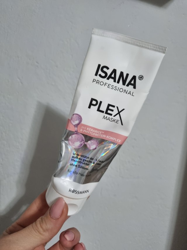 akcja denkowanie! grudzień - kosmetyki w świątecznych opakowaniach i świątecznych kolorach 🎄❄️⛄🎀🎁🎅