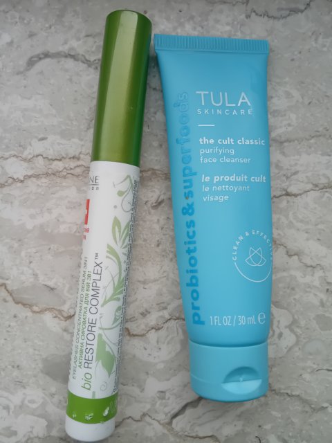 akcja denkowanie! grudzień - kosmetyki w świątecznych opakowaniach i świątecznych kolorach 🎄❄️⛄🎀🎁🎅