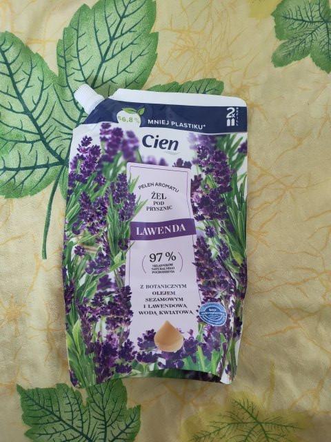 Cien Żel pod prysznic, Pełen aromatu, Lawenda, z botanicznym olejem sezamowym i lawendową wodą kwiatową