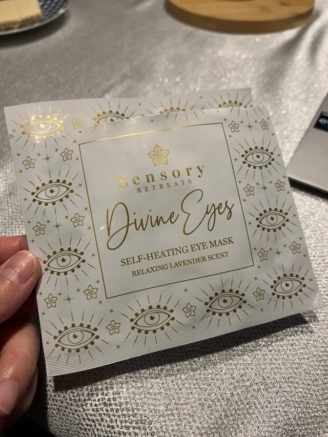 akcja denkowanie! grudzień - kosmetyki w świątecznych opakowaniach i świątecznych kolorach 🎄❄️⛄🎀🎁🎅