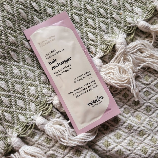 Resibo Odżywka do włosów, Hair Recharger, Regenerująca 