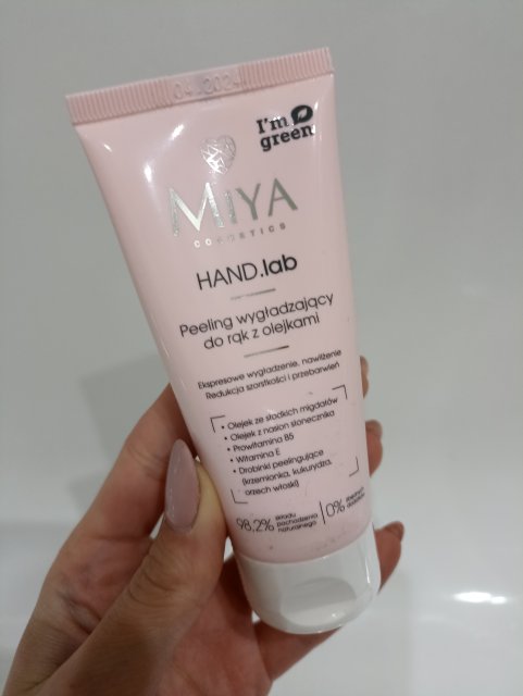 Miya Cosmetics HAND.lab, Peeling do rąk, Wygładzający, Z olejkami