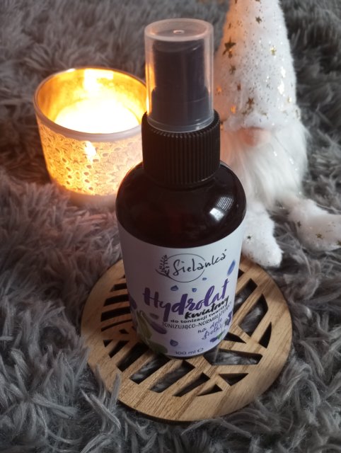 Sielanka Hydrolat, Kwiatowy, Na dole fiołki, Tonizująco-normalizujący